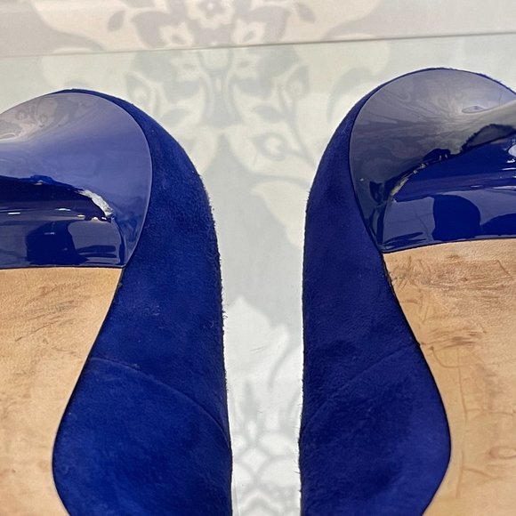JIMMY CHOO Blue Suede Leather Pointed Toe Pumps/Heels - Picture 9 of 11